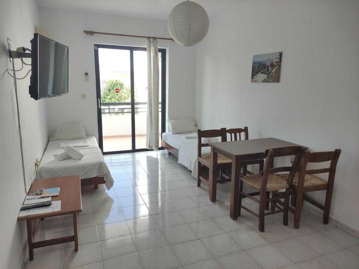 Debby Studio And In Ialyssos 2*