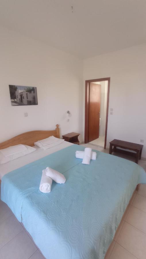 Hotel Debby Studio And In Ialyssos 2*
